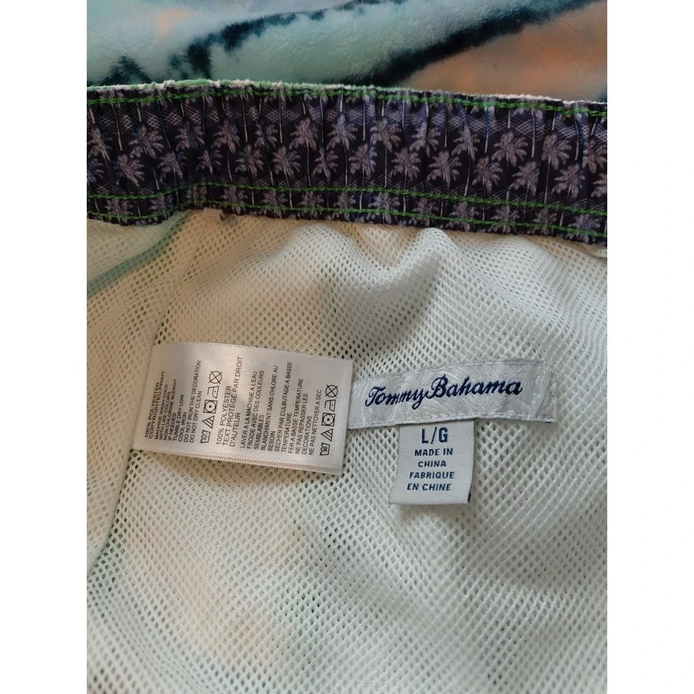 Tommy Bahama Relax‎ Board Shorts Swim Trunks Size Large Tropical Vacation